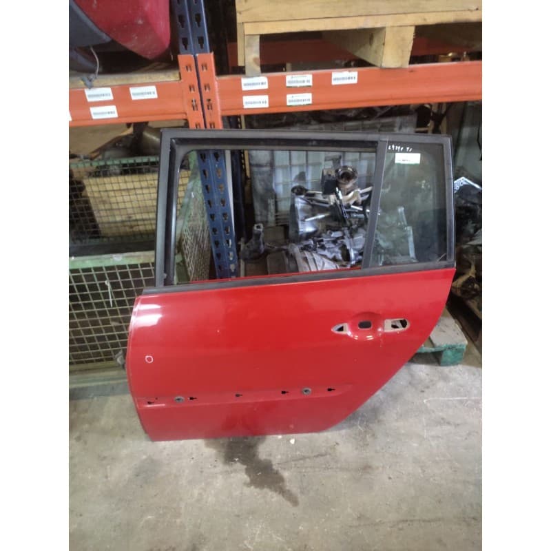 Recambio de puerta trasera izquierda para renault megane ii station wagon (km0/1_) 1.5 dci (km02, km13) referencia OEM IAM - Rojo