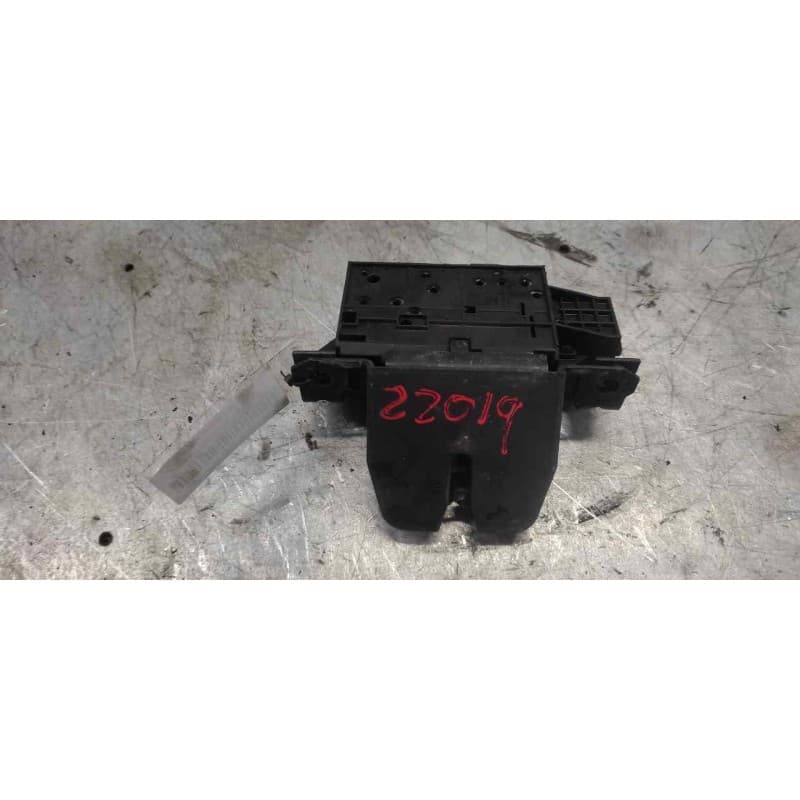 Recambio de cerradura maletero / porton para opel signum design referencia OEM IAM 24441401 4 PINS