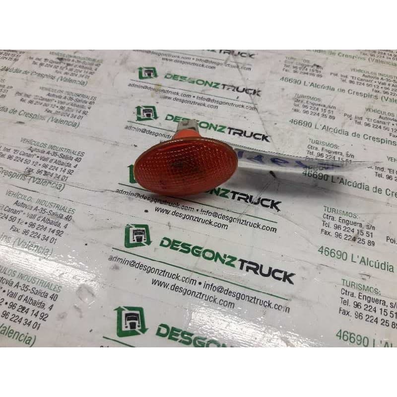 Recambio de piloto lateral derecho para ford transit mod. 2000 combi ft 330 2.4 largo referencia OEM IAM - Blanco