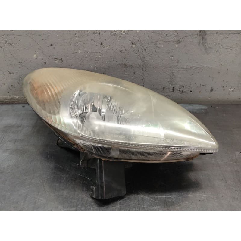 Recambio de faro derecho para citroën xsara picasso (n68) 2.0 hdi referencia OEM IAM - Azul