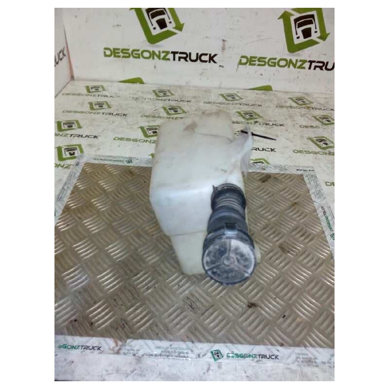 Recambio de deposito limpia para nissan trucks l-90.150 referencia OEM IAM - Rojo