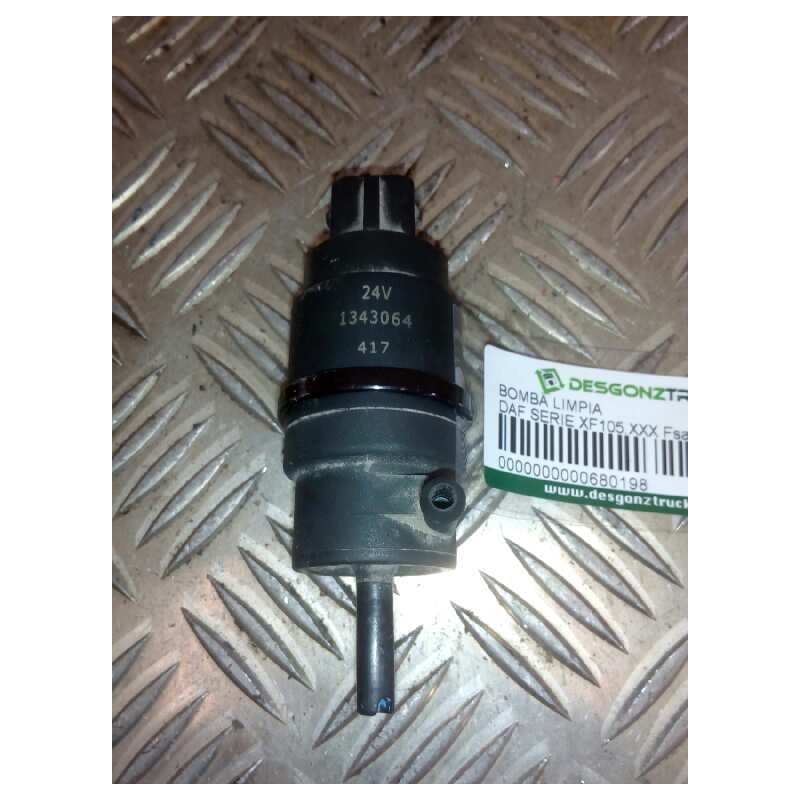 Recambio de bomba limpia para daf serie xf105.510 fsa 4x2 super-space-cab referencia OEM IAM 1343064 - Blanco