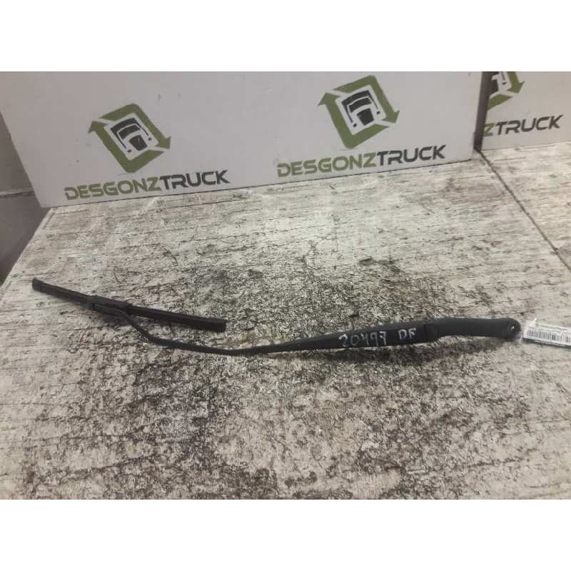 Recambio de brazo limpia delantero derecho para kia rio ipanema berlina referencia OEM IAM - Gris