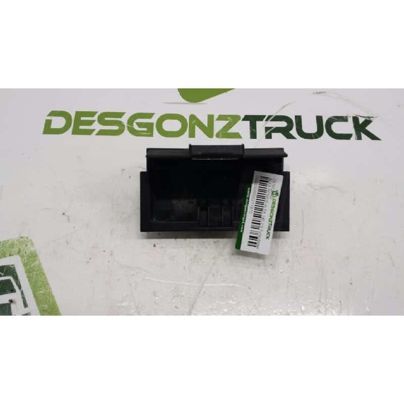 Recambio de cenicero para alfa romeo 145 2.0 turbodiesel referencia OEM IAM - Gris