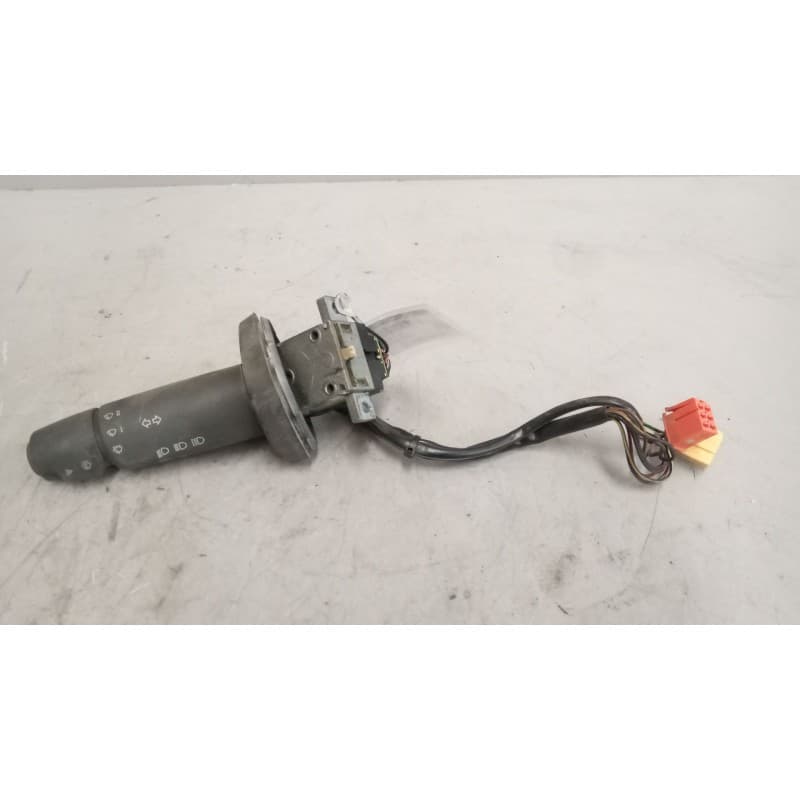 Recambio de mando intermitentes para man tg - l 12.210 4.6 diesel referencia OEM IAM 81255090123 - Blanco