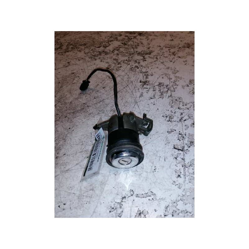 Recambio de bombin porton trasero para audi 100 berlina (c4) básico referencia OEM IAM 3 PINS - Negro