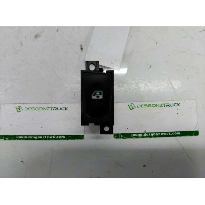 Recambio de mando elevalunas trasero derecho para renault laguna (b56) 1.9 dti referencia OEM IAM 7700417485 - Gris