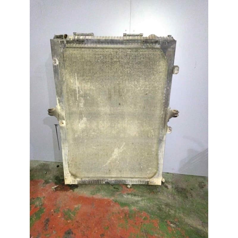 Recambio de radiador agua para man f 90 26.402 euro ii referencia OEM IAM 81061016438 94,5 CM SLTO/75CM LARGO - Blanco