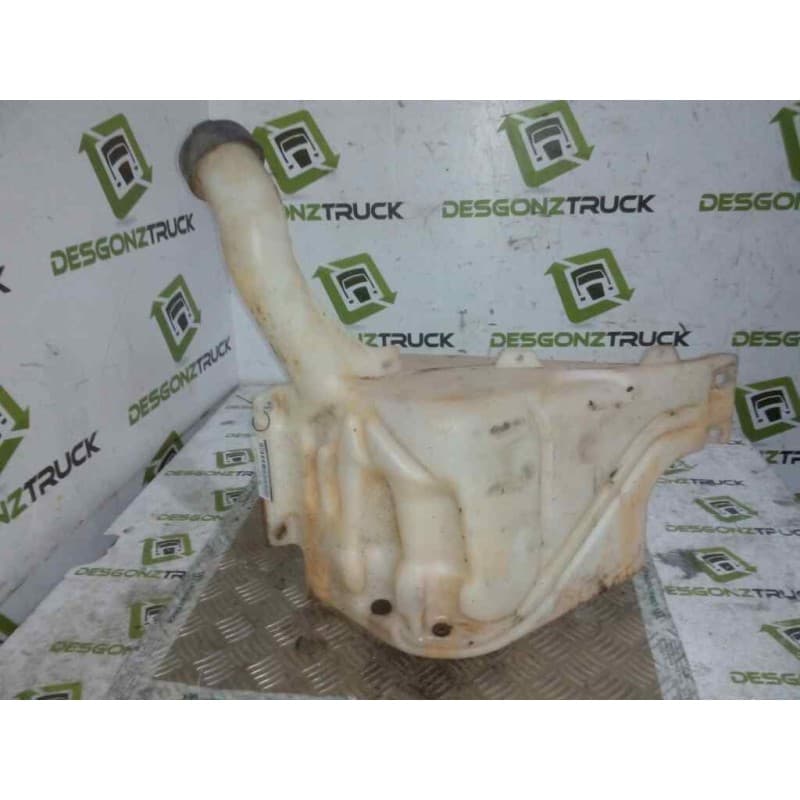 Recambio de deposito limpia para scania trucks serie 4 114 g/340 (340cv) referencia OEM IAM 1399463 - Blanco