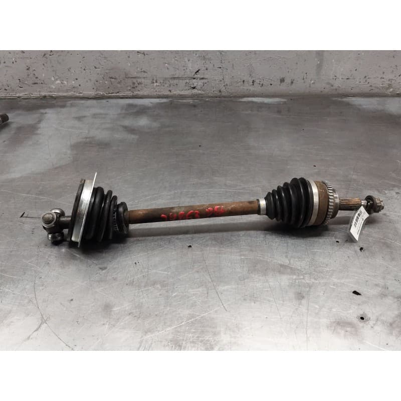 Recambio de transmision delantera izquierda para renault clio ii (bb_, cb_) 1.5 dci (b/cb08) referencia OEM IAM - Negro