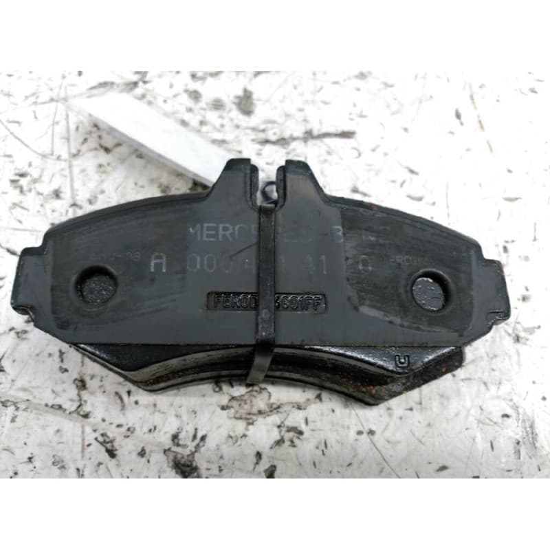 Recambio de pastillas de freno delanteras para mercedes-benz vito (w638) combi 110 d euro 2 (638.174) referencia OEM IAM - Blanco