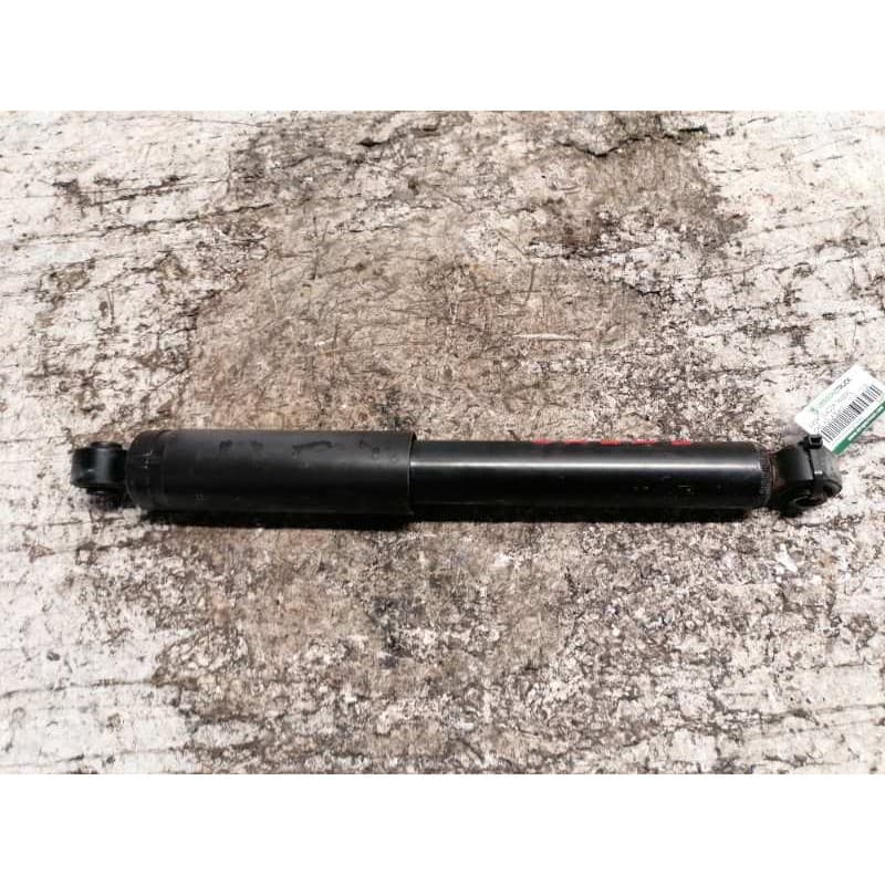 Recambio de amortiguador trasero para opel agila básico referencia OEM IAM 644609745