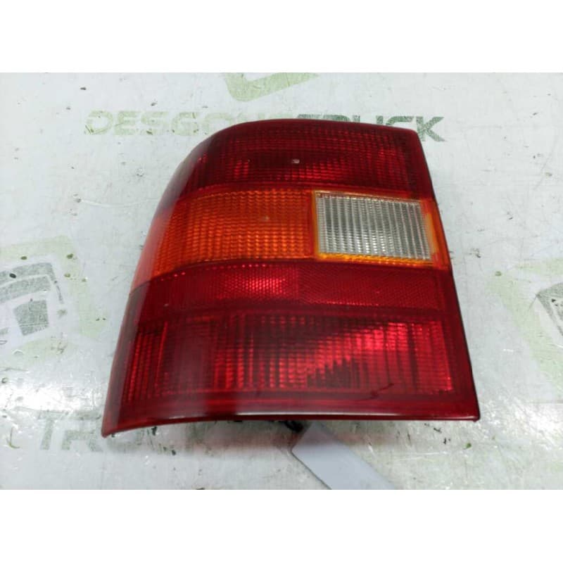 Recambio de piloto trasero izquierdo para opel vectra a cd referencia OEM IAM - Gris