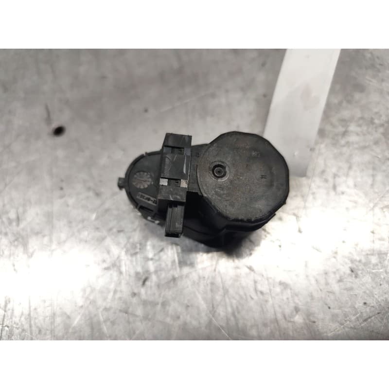 Recambio de motor apertura trampillas climatizador para bmw serie 5 berlina (e60) 520d referencia OEM IAM 6942993 3 PINS - Negro