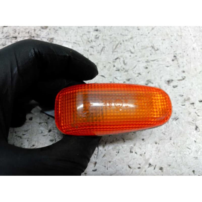 Recambio de piloto lateral derecho para mercedes-benz vito (w638) combi 110 cdi (638.194) referencia OEM IAM NARANJA - Blanco