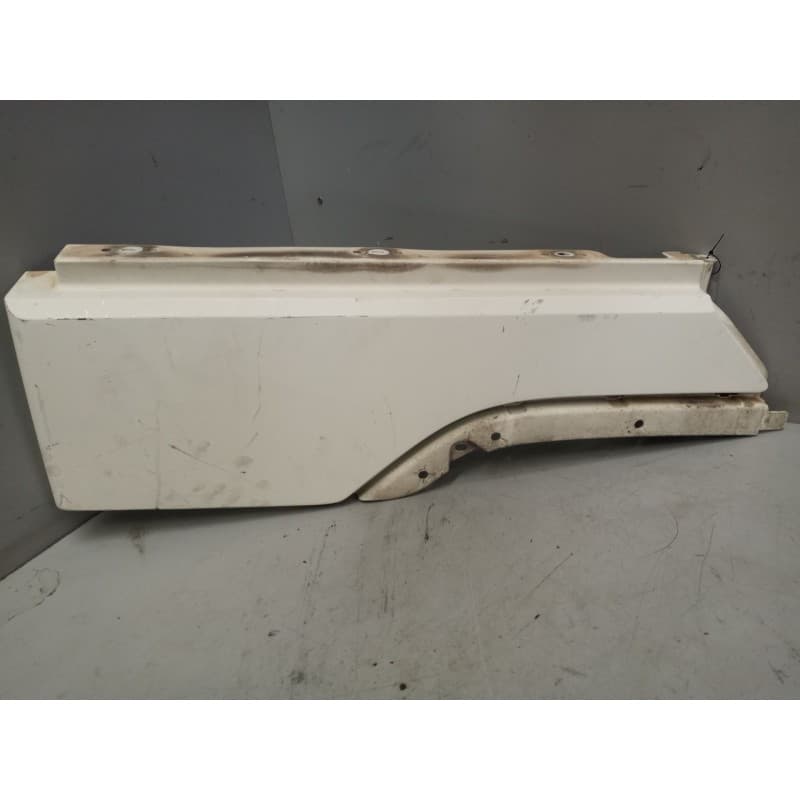 Recambio de moldura trasera cabina para volvo fh 480 12.8 diesel referencia OEM IAM 3175929 DERECHA - Blanco