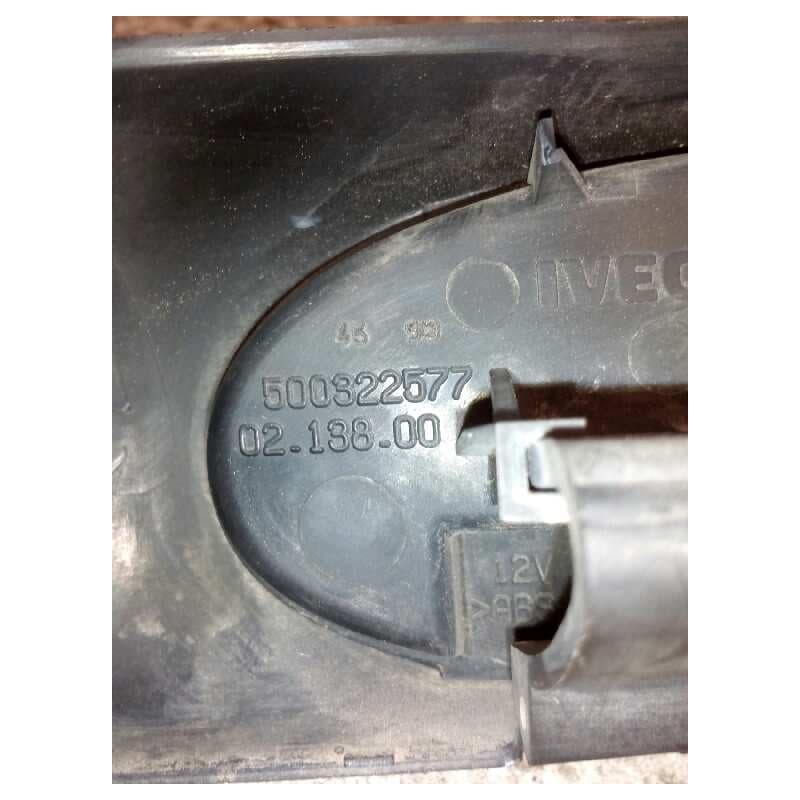Recambio de piloto lateral izquierdo para iveco daily caja cerrada (1999 =>) 35 - s 11 caja cerrada referencia OEM IAM