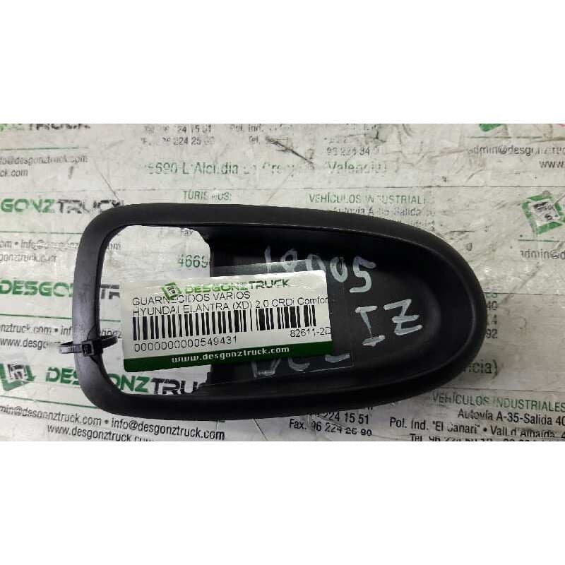 Recambio de guarnecidos varios para hyundai elantra (xd) 2.0 crdi comfort (5-ptas.) referencia OEM IAM 82611-2D000 MANETA INT. D - Verde