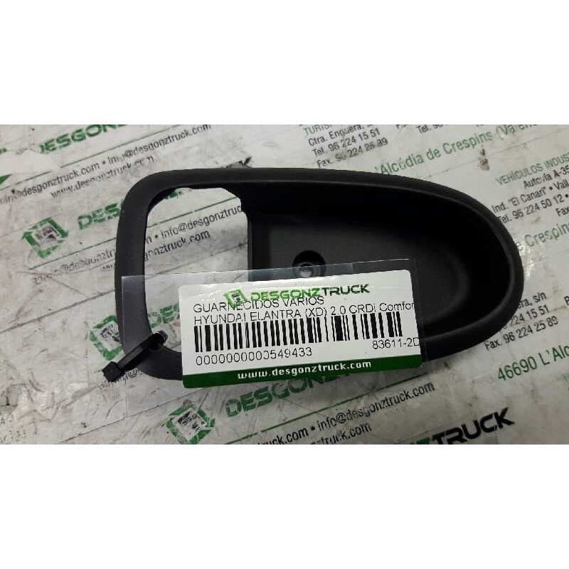 Recambio de guarnecidos varios para hyundai elantra (xd) 2.0 crdi comfort (5-ptas.) referencia OEM IAM 83611-2D000 MANETA INT. T - Verde