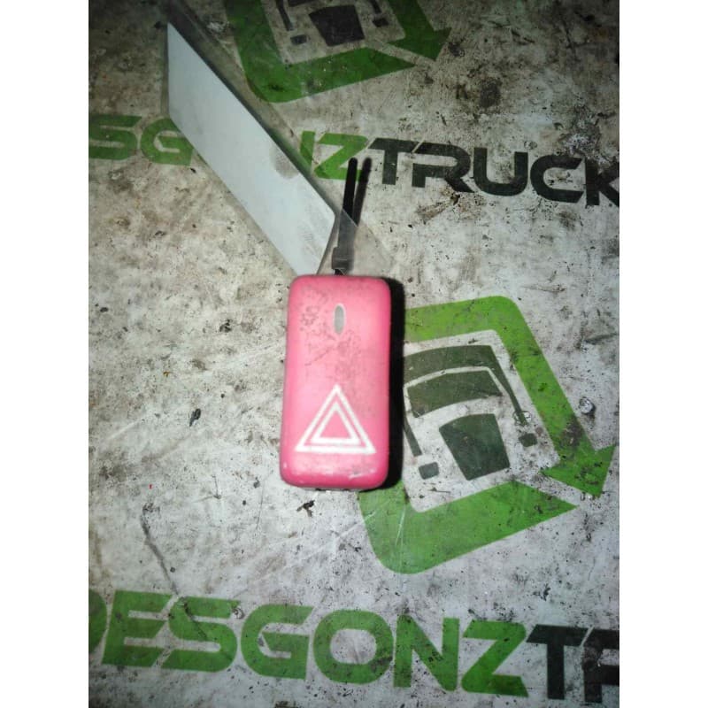 Recambio de warning para man tg - a 18.480 fg / bb (e3/e4) xxl - 5-star referencia OEM IAM 81255250063 - Rojo