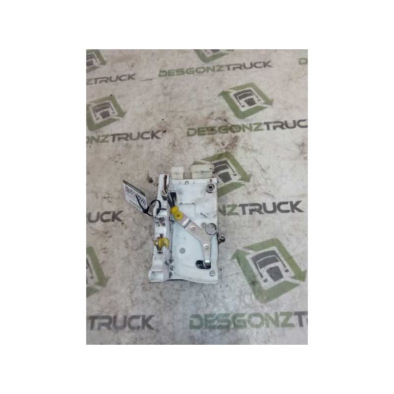 Recambio de cerradura puerta delantera derecha para iveco eurostar (ld) fsa (ld 440 e 48 4x2) gran espacio referencia OEM IAM B - Blanco