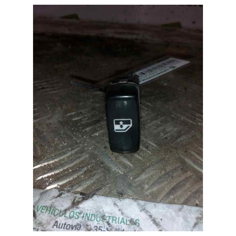 Recambio de mando elevalunas delantero izquierdo para scania serie p/g/r (c-clase) 12.7 diesel referencia OEM IAM 1421856 - Blanco