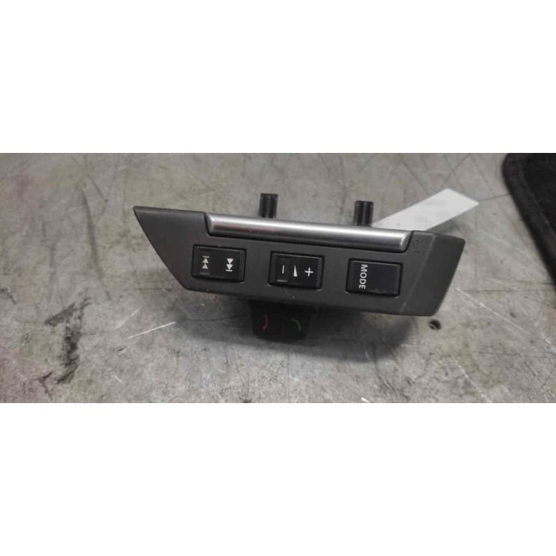 Recambio de mando volante para land rover freelander (lr2) td4 e referencia OEM IAM 5H2214K147GB CONTROL VOLUMEN - Azul