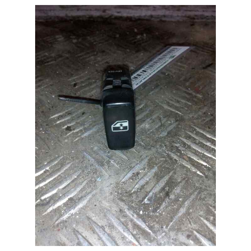 Recambio de mando elevalunas delantero izquierdo para scania serie p/g/r (c-clase) 12.7 diesel referencia OEM IAM 1421856 - Blanco