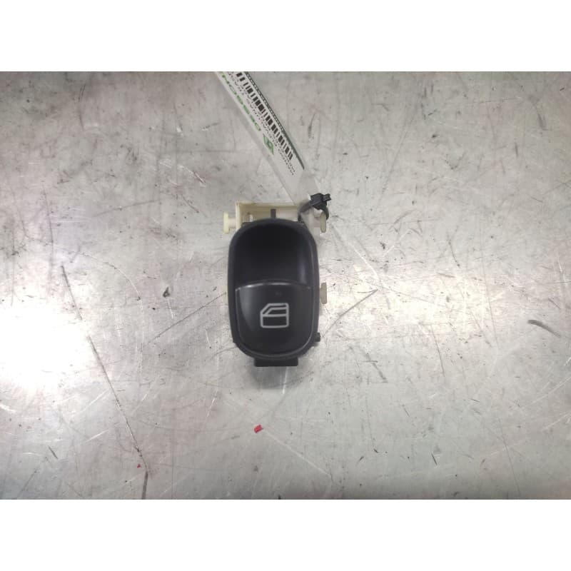 Recambio de mando elevalunas trasero derecho para mercedes-benz clase c (w203) berlina 220 cdi (203.006) referencia OEM IAM A203