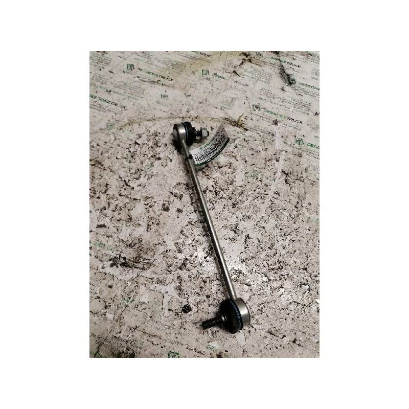Recambio de bieleta barra estabilizadora delantera para volkswagen polo (9n3) advance referencia OEM IAM 6Q0411315Q