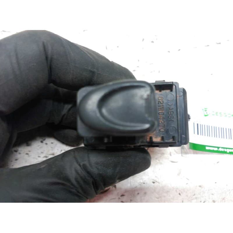 Recambio de mando elevalunas delantero derecho para daewoo matiz cd referencia OEM IAM 821W04270 - Azul