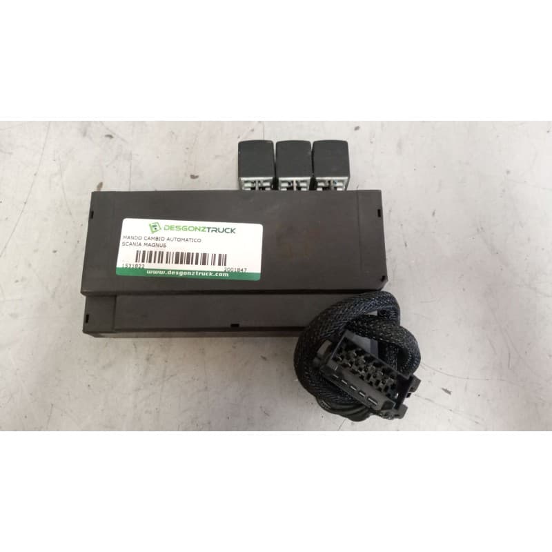 Recambio de mando cambio automatico para scania magnus referencia OEM IAM 2001847 - Amarillo
