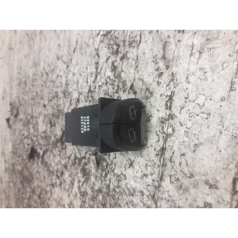 Recambio de boton agua limpia para hyundai coupe (rd) 1.6 16v cat referencia OEM IAM 93610 6 PINS - Rojo