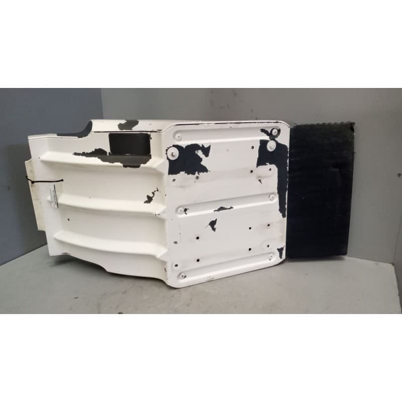 Recambio de guardabarros delantero derecho para man tg - l 7.180 / 8.180 8.180 chasis c (compact) referencia OEM IAM 81612100553 - Azul
