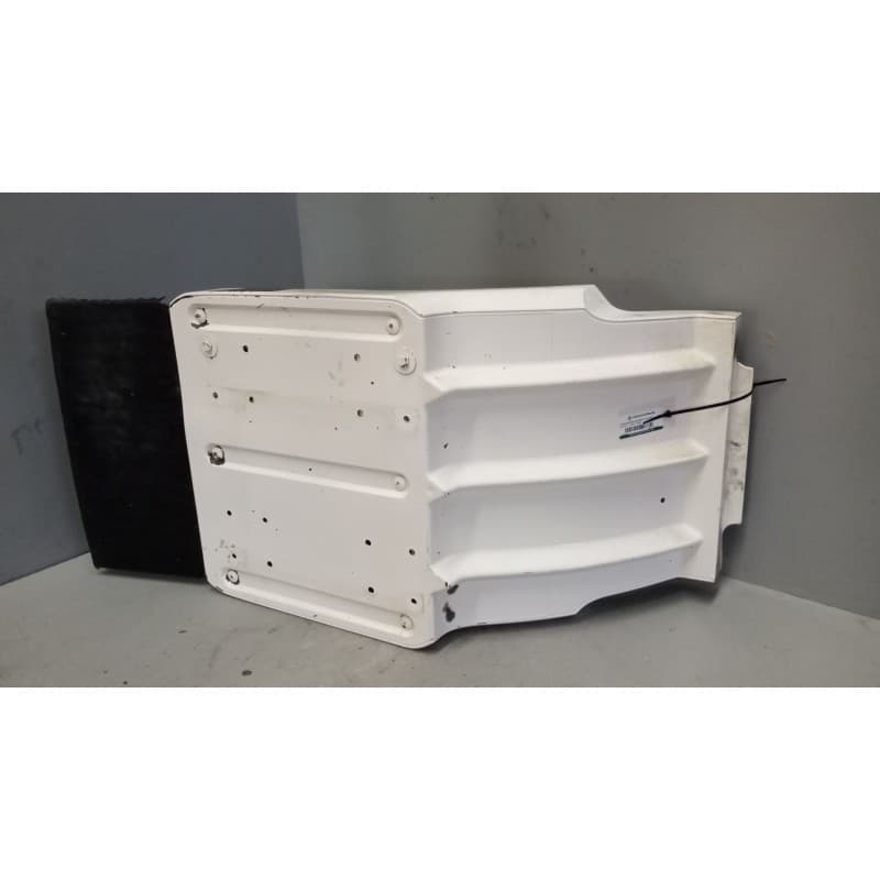 Recambio de guardabarros delantero izquierdo para man tg - l 7.180 / 8.180 8.180 chasis c (compact) referencia OEM IAM 816121005 - Azul