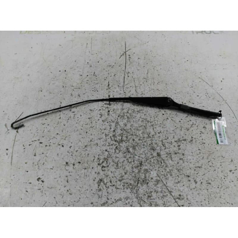 Recambio de brazo limpia delantero izquierdo para renault master ii phase 2 caja cerrada 2.5 dci diesel cat referencia OEM IAM - Blanco