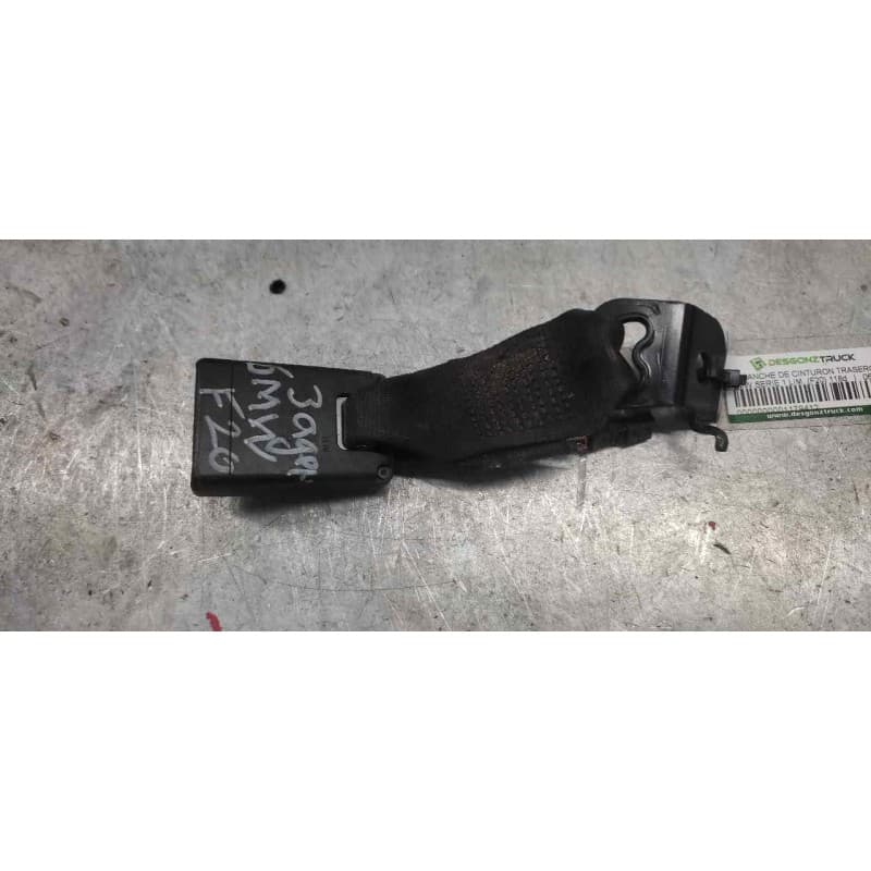 Recambio de enganche de cinturon trasero para bmw serie 1 lim. (f20) 118d referencia OEM IAM