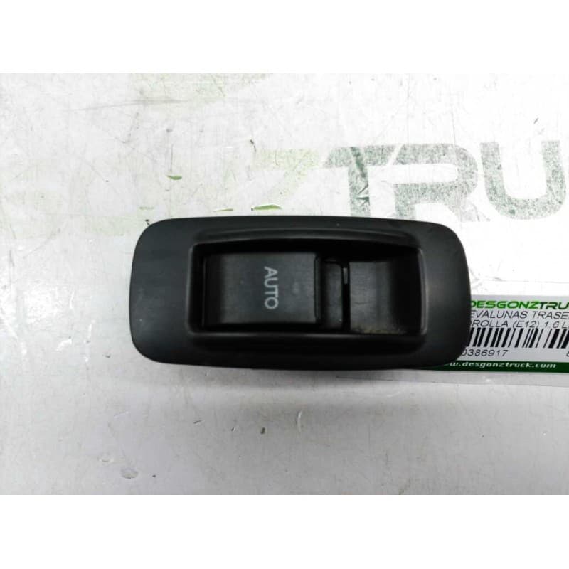 Recambio de mando elevalunas trasero izquierdo para toyota corolla (e12) 1.6 linea luna berlina referencia OEM IAM 8480102411B1 - Negro