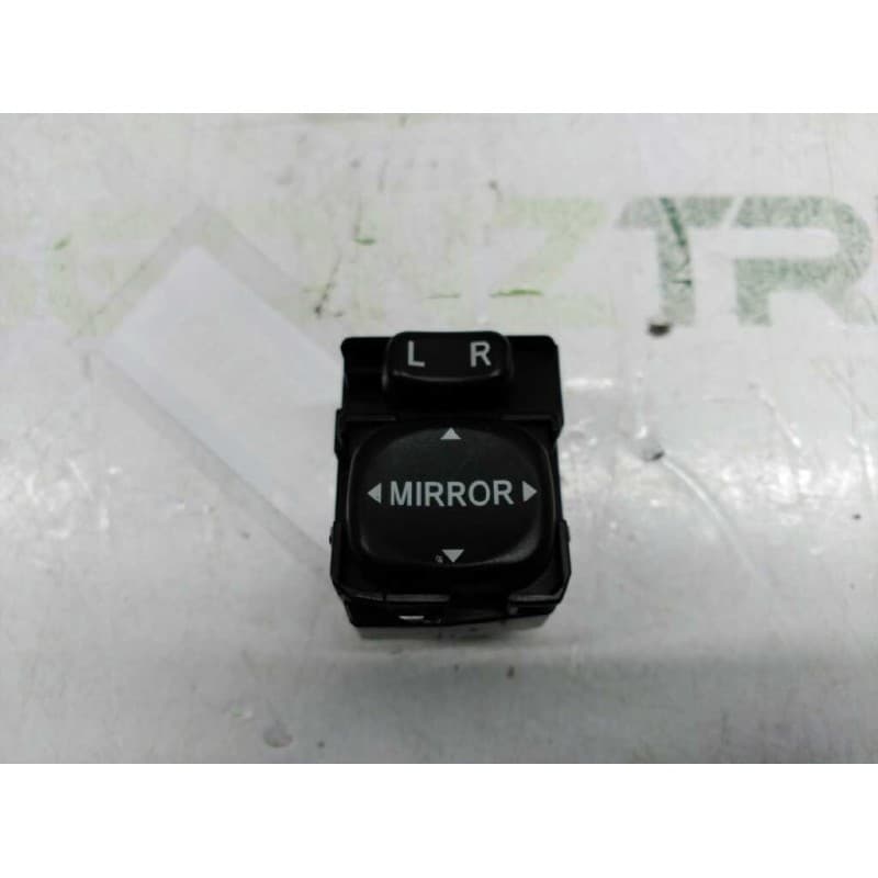 Recambio de mando retrovisor para toyota corolla (e12) 1.6 linea luna berlina referencia OEM IAM 8487202050 - Negro