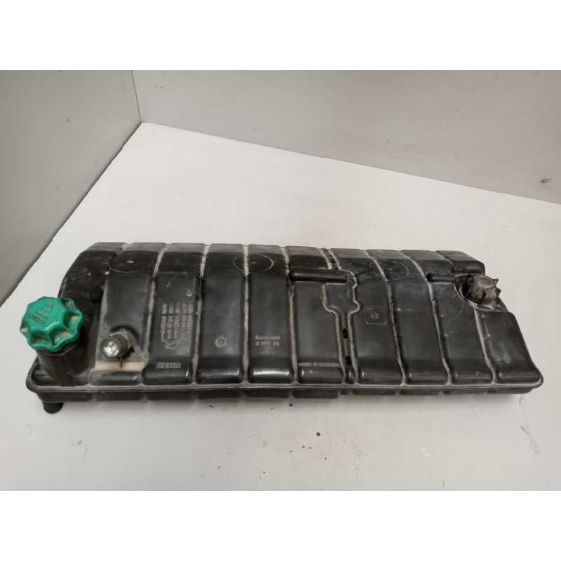 Recambio de deposito expansion para man autobus autobus 18.410 holc referencia OEM IAM 81061026218