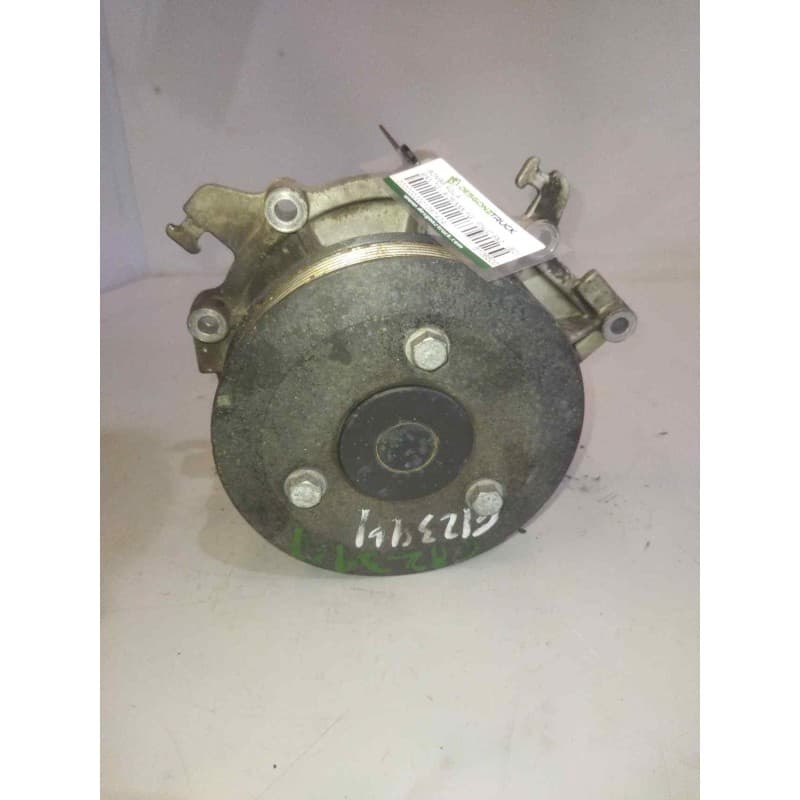 Recambio de bomba agua para man tg - a 26.350 fg fnlc 6x2 (e2) l referencia OEM IAM 51065007049 51065006694 - Blanco