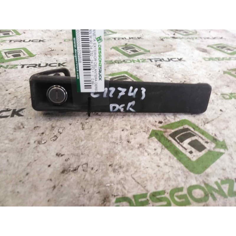 Recambio de maneta exterior delantera derecha para man m 90 24.232 - 24.272 referencia OEM IAM - Blanco