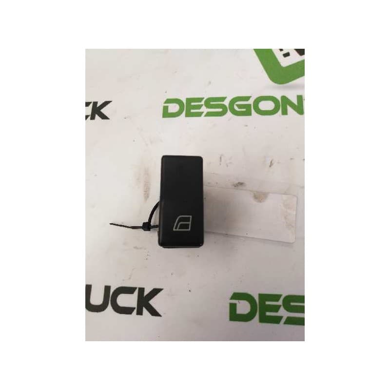 Recambio de mando elevalunas delantero izquierdo para volvo fl 240 fg 4x2 cabina para grupos (l4h1c) referencia OEM IAM 74210437 - Blanco
