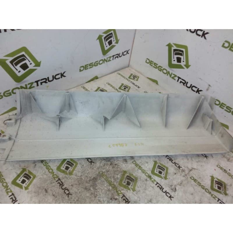Recambio de moldura trasera cabina para man tg - a 18.430 fg / bb (e3/e4) l referencia OEM IAM 81615100346 81615100288 TRASERA D - Gris