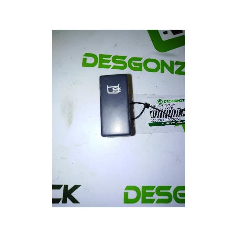 Recambio de boton antivaho para volvo fl 240 fg 4x2 cabina para grupos (l4h1c) referencia OEM IAM 5010645042 BOTON ANTIVAHO RETR - Blanco