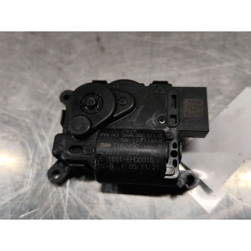 Recambio de motor apertura trampillas climatizador para audi q3 (f3b) 35 tdi quattro referencia OEM IAM 5WA907511C - Blanco