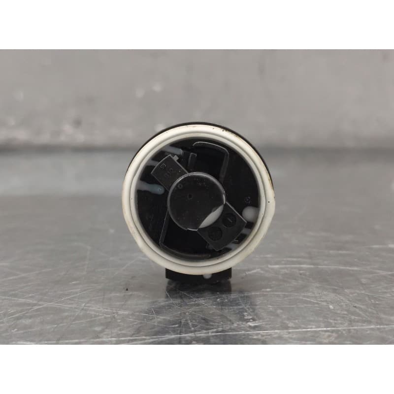 Recambio de sensor de aparcamiento para audi q3 (f3b) 35 tdi quattro referencia OEM IAM 5Q0959354A - Blanco