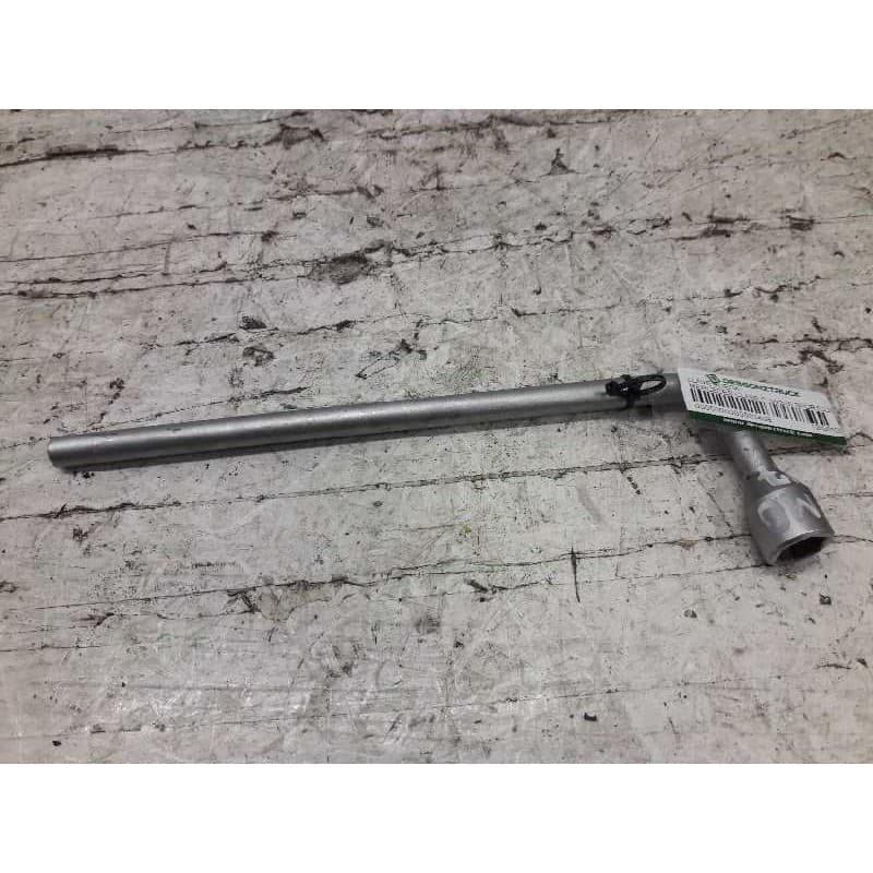 Recambio de llave rueda para mercedes-benz clase c (w203) sportcoupe c 200 compressor (203.745) referencia OEM IAM 1205810246 17