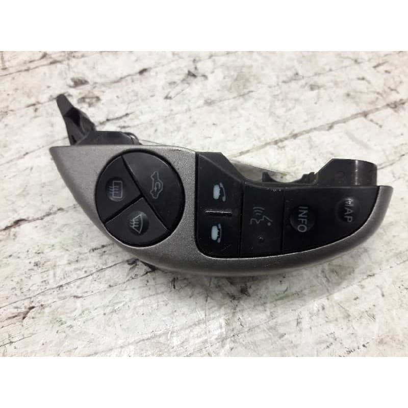 Recambio de mando volante para toyota yaris (ksp9/scp9/nlp9) básico referencia OEM IAM F70CV164 - Gris