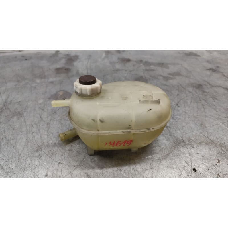 Recambio de deposito expansion para renault master ii ph. 2 doka/pr. fgst 2.5 diesel referencia OEM IAM - Blanco